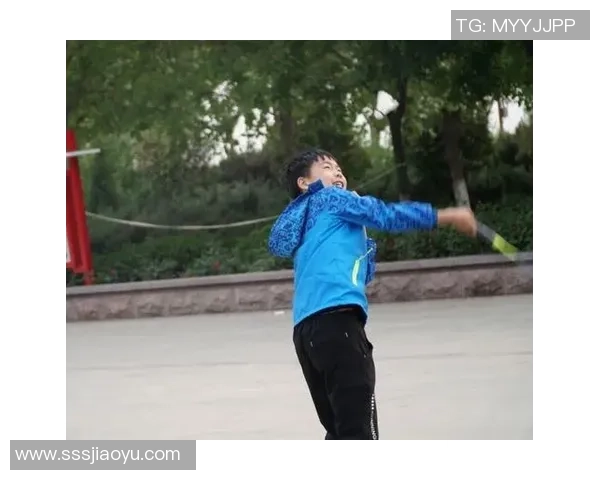 足球明星叶天佑的个人简介与精彩瞬间回顾 足球明星叶天佑的个人简介与精彩瞬间回顾