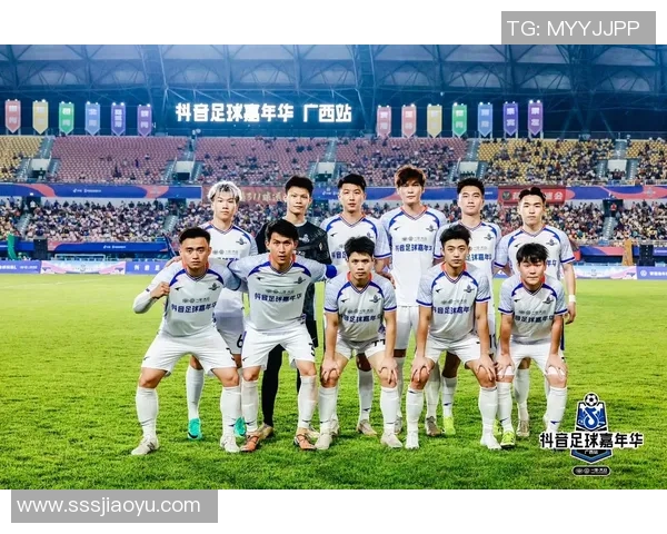 足球明星是否已踏上青海的土地探索他们的足迹与魅力 足球明星是否已踏上青海的土地探索他们的足迹与魅力